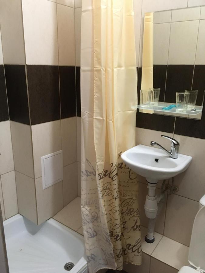 Dinamo Hotel Gomel Esterno foto