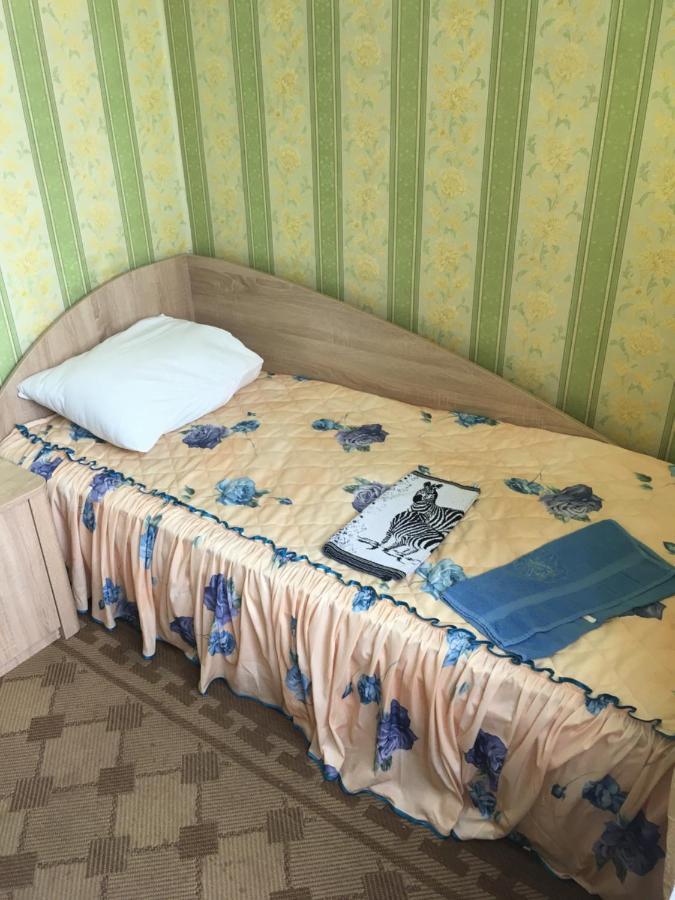 Dinamo Hotel Gomel Esterno foto