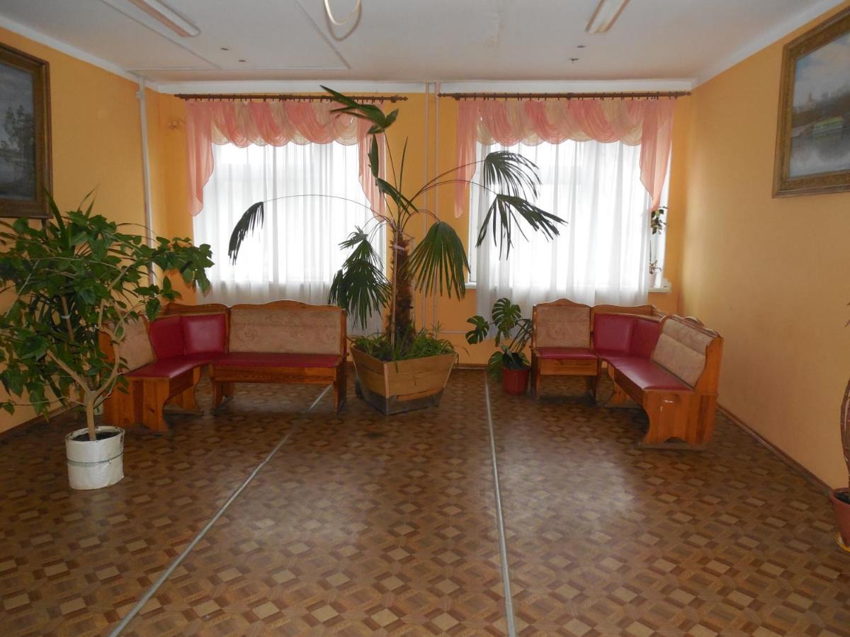 Dinamo Hotel Gomel Esterno foto