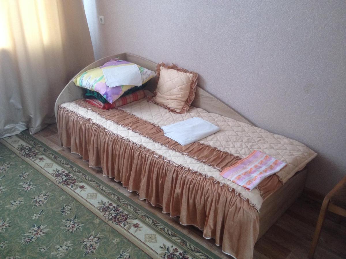 Dinamo Hotel Gomel Esterno foto